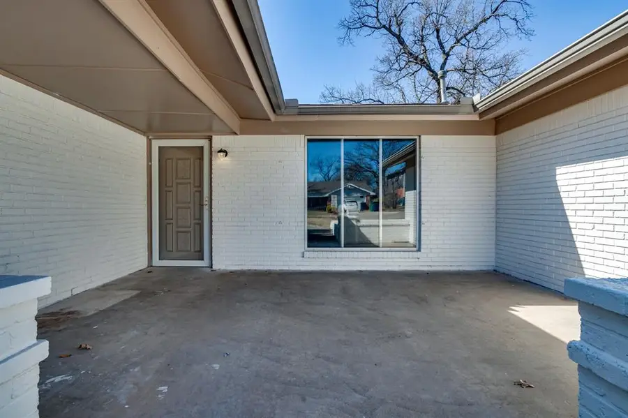 2713 N Donald Avenue, Oklahoma City, OK 73127 - #2