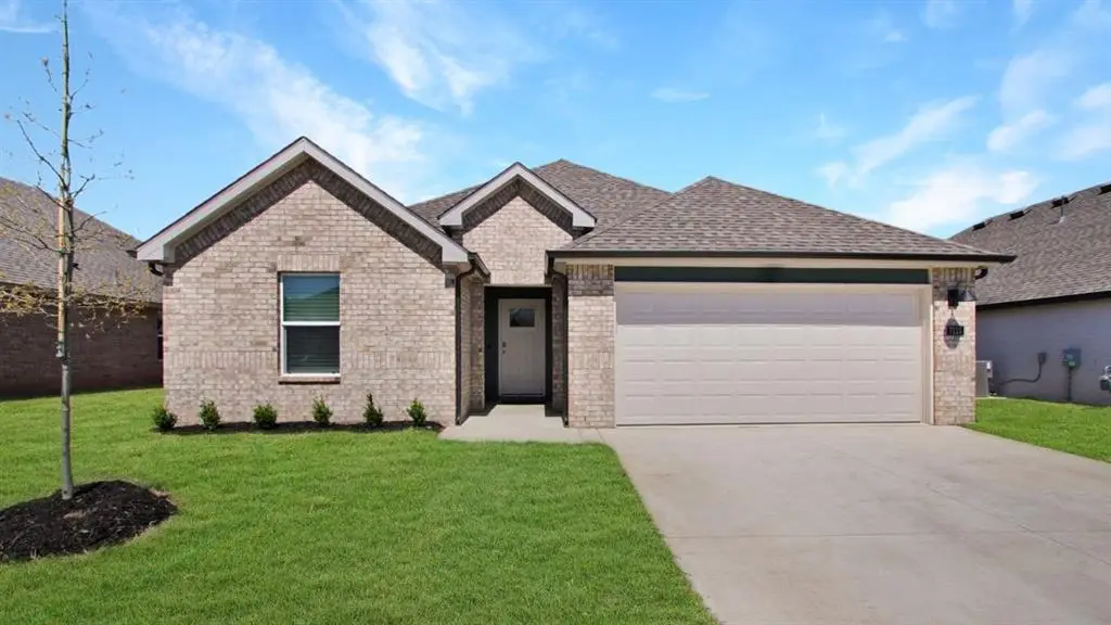 10225 NW 27th Street, Yukon, OK 73099 - #1