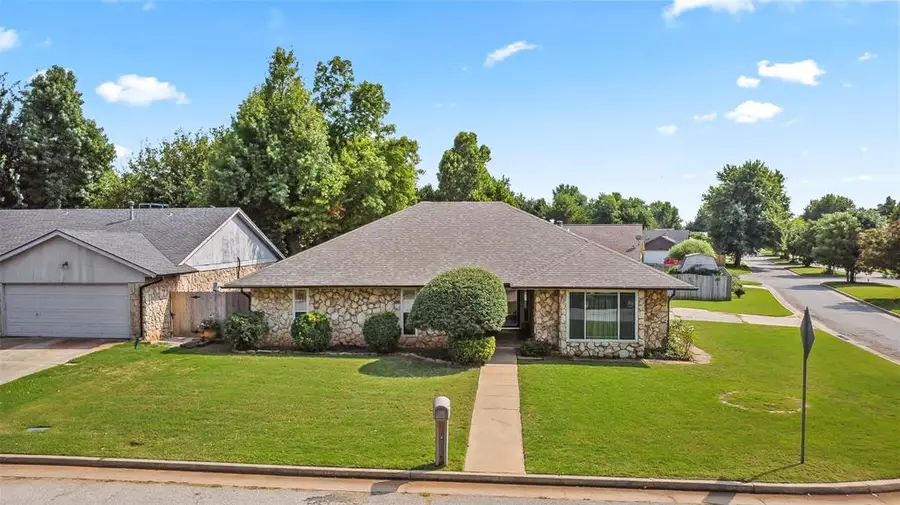 2328 Butternut Place, Edmond, OK 73013 - #2