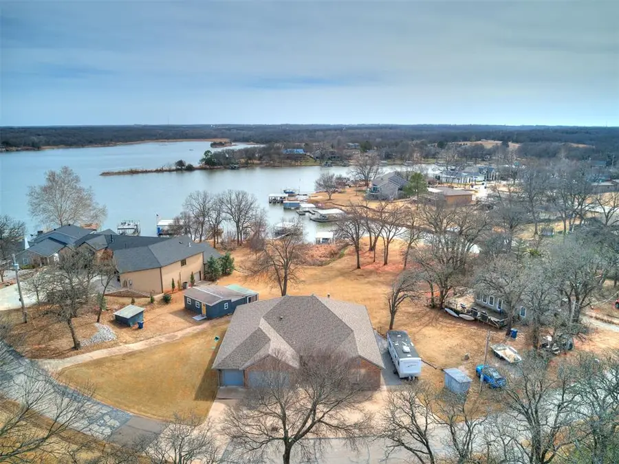 46 W Shore Drive, Arcadia, OK 73007 - #3