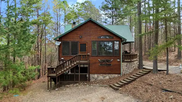 1368 Southern Hills Circle, Broken Bow, OK 74728