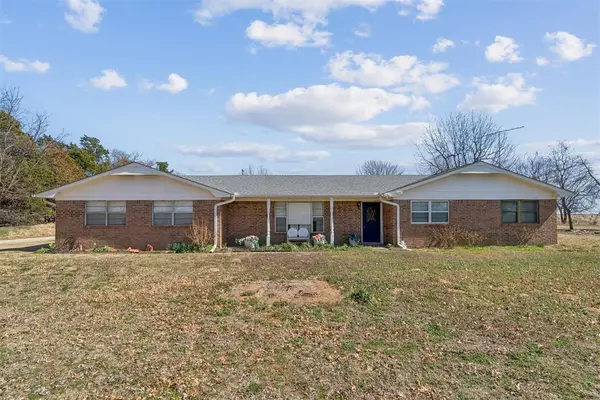 33057 Square Top Road, Anadarko, OK 73005