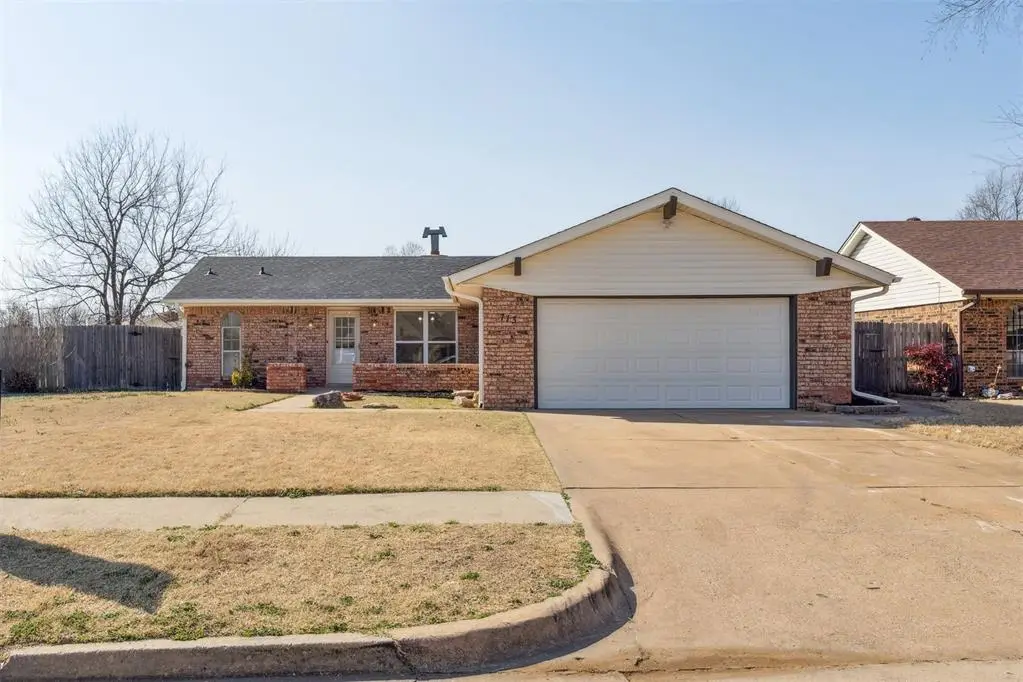 713 Lonnie Lane, Moore, OK 73170 - #1