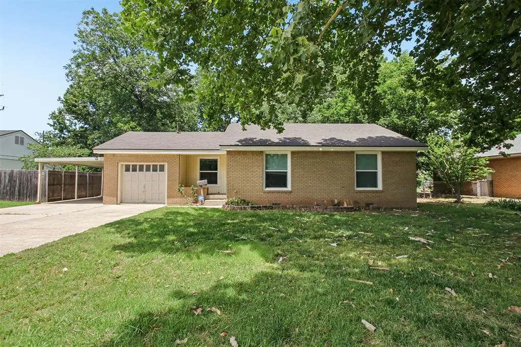 1229 Westlawn Drive, Norman, OK 73069 - #1