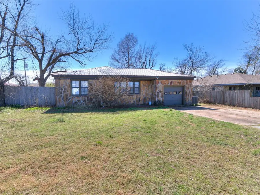 545 W Poplar Street, Shawnee, OK 74801 - #2
