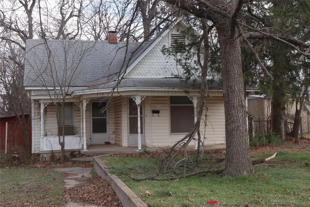 912 SW 5th Street, Lawton, OK 73501 - #1