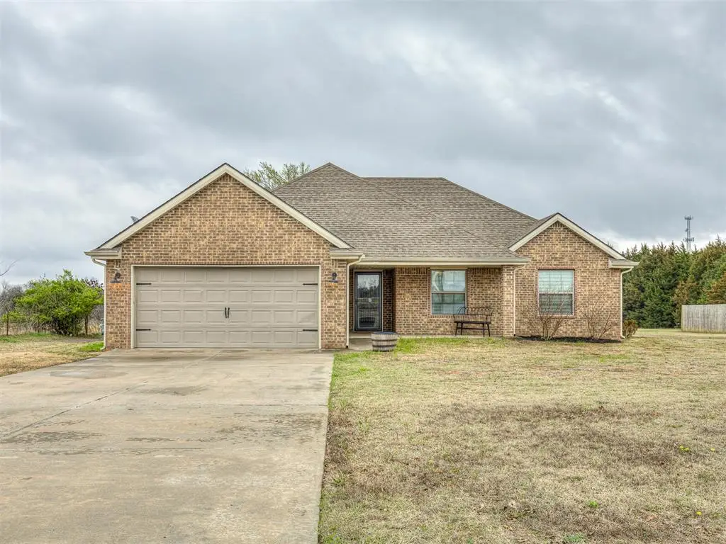 1740 N Dobbs Road, Harrah, OK 73045 - #1
