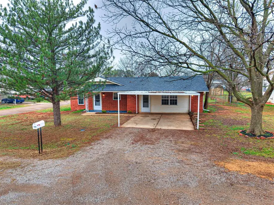 1005 Birch Street, Wellston, OK 74881 - #3