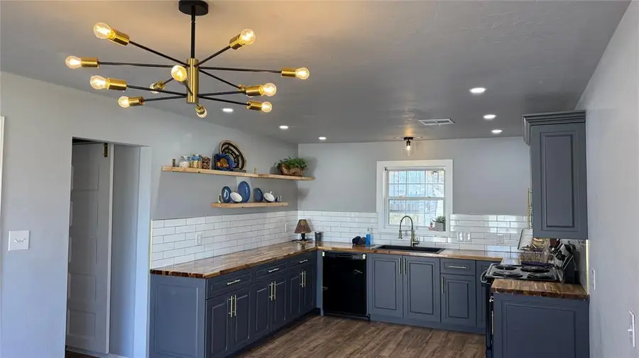 1206 Monroe Drive, Shawnee, OK 74804 - #3