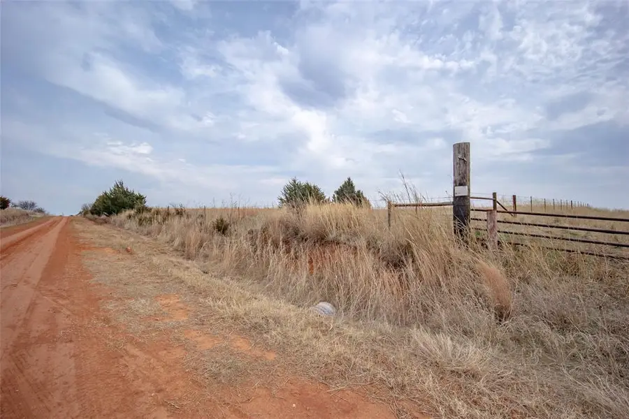 25909 E Longhorn Trail, Covington, OK 73730 - #3