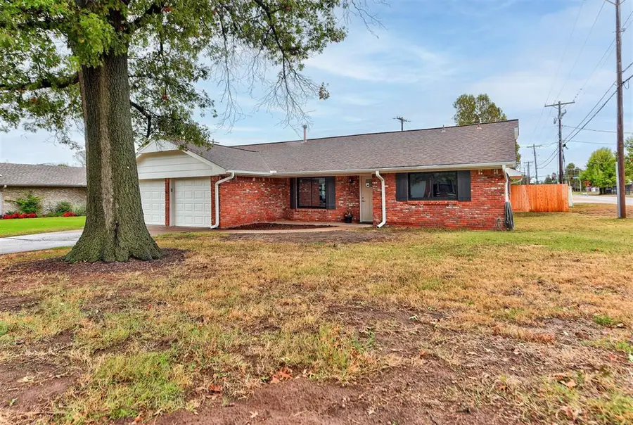 3100 N Divis Avenue, Bethany, OK 73008 - #2