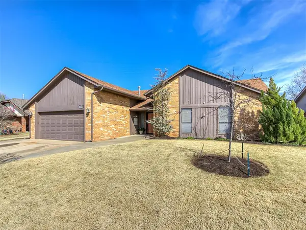 1100 Countrywood Lane, Edmond, OK 73012