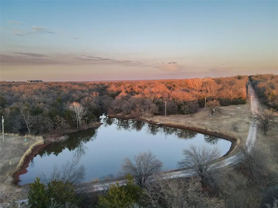 22901 N Henney Road, Luther, OK 73054 - #2