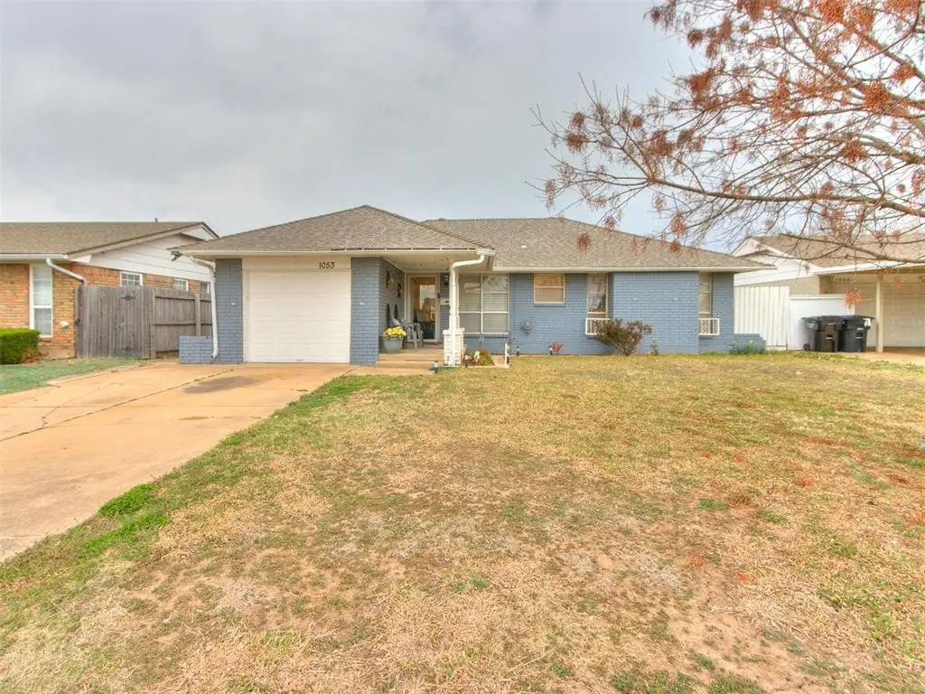 1053 NW 5th Street, Moore, OK 73160 - #1