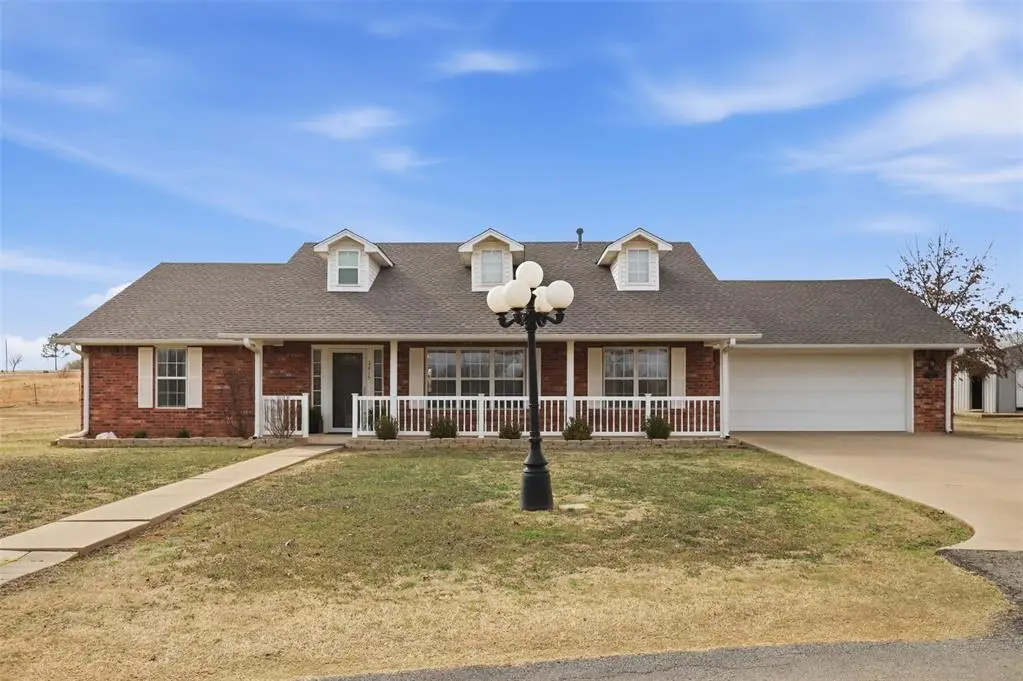 1415 N Santa Fe Road, Davenport, OK 74026 - #1