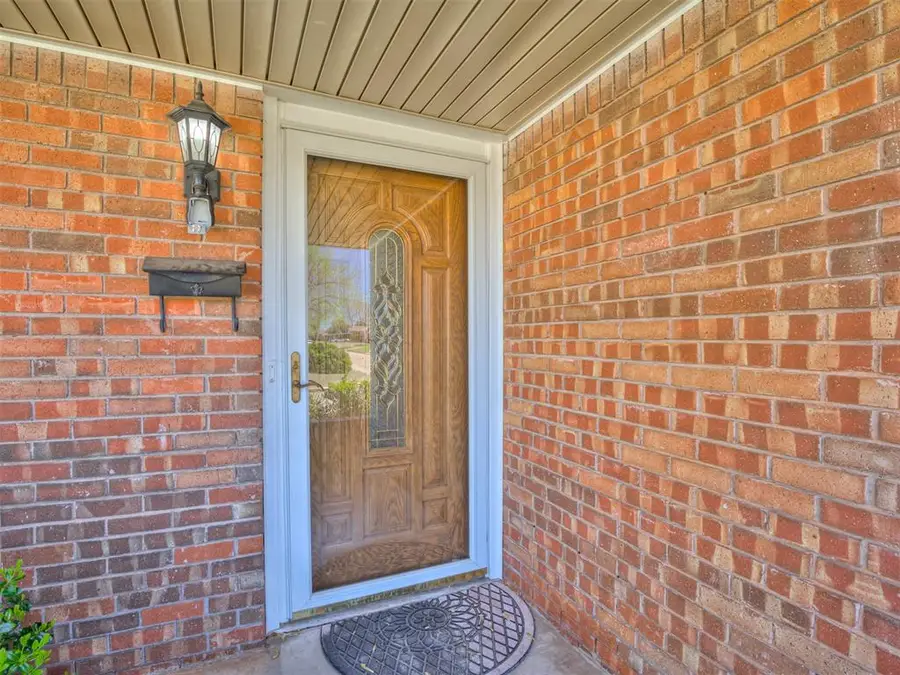 2104 Clary Drive, Midwest City, OK 73110 - #3