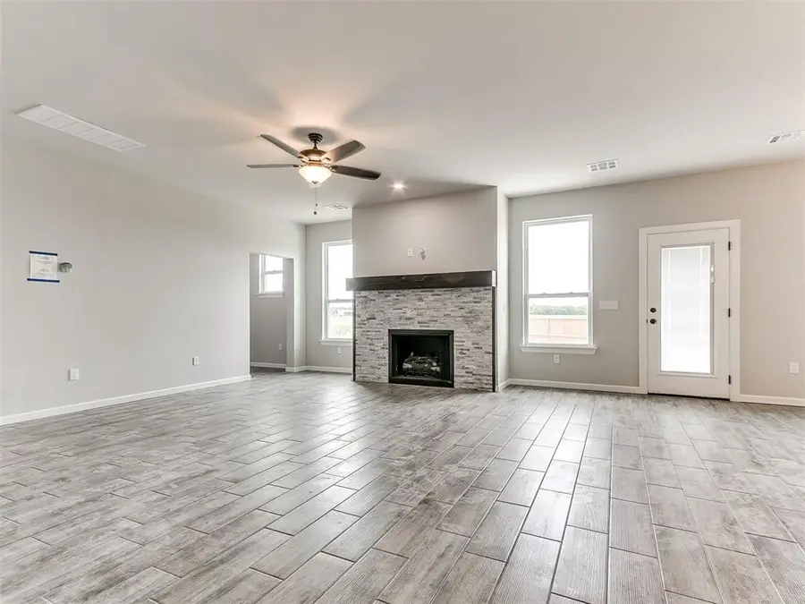 929 SE 16th Terrace, Newcastle, OK 73065 - #3