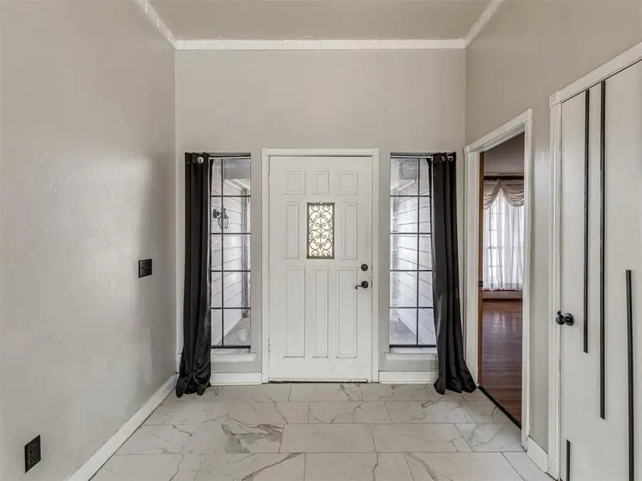 938 Travis Court, Oklahoma City, OK 73130 - #2