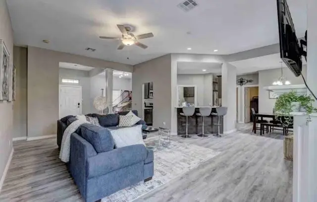 829 SW 40th Street, Moore, OK 73160 - #2
