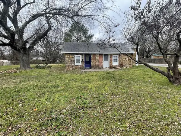 1001 SW F Street, Ardmore, OK 73401