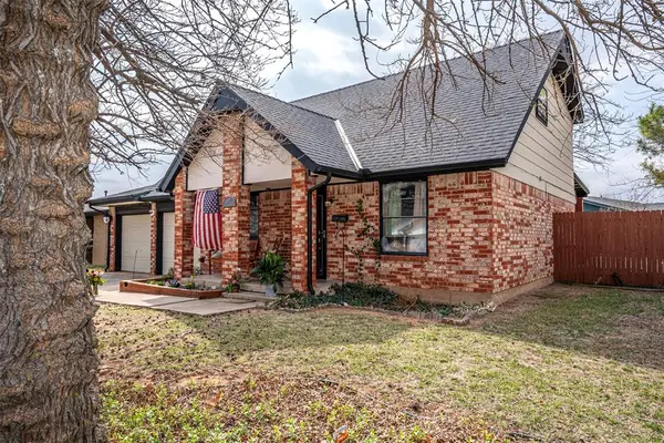 1837 City Avenue, Moore, OK 73160