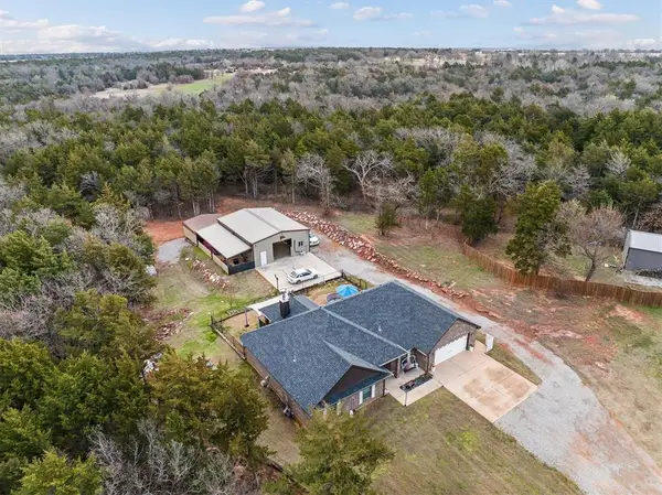 5796 Dogwood Drive, Guthrie, OK 73044