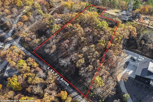 506 Moonshiner Springs Trail, Broken Bow, OK 74728