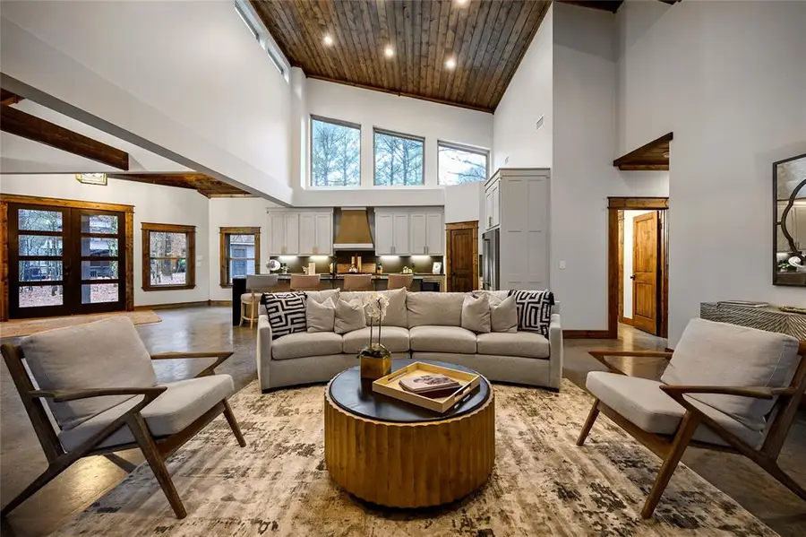 332 Cascading Creek Circle, Broken Bow, OK 74728 - #2