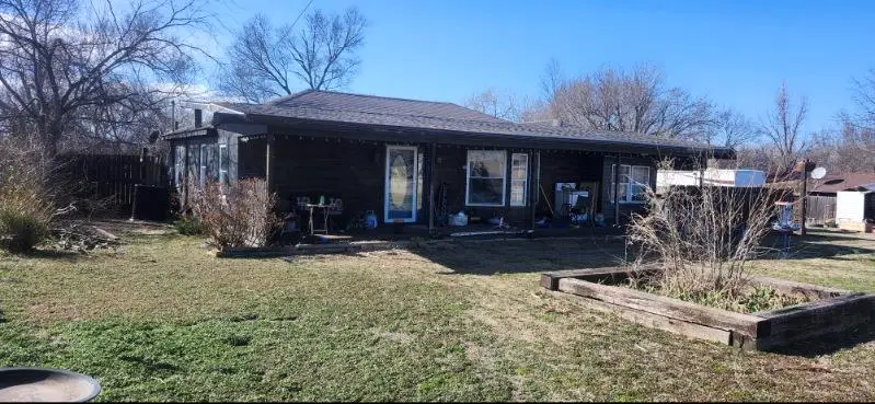 310 S Flormable Street, Ponca City, OK 74601-4809 - #1