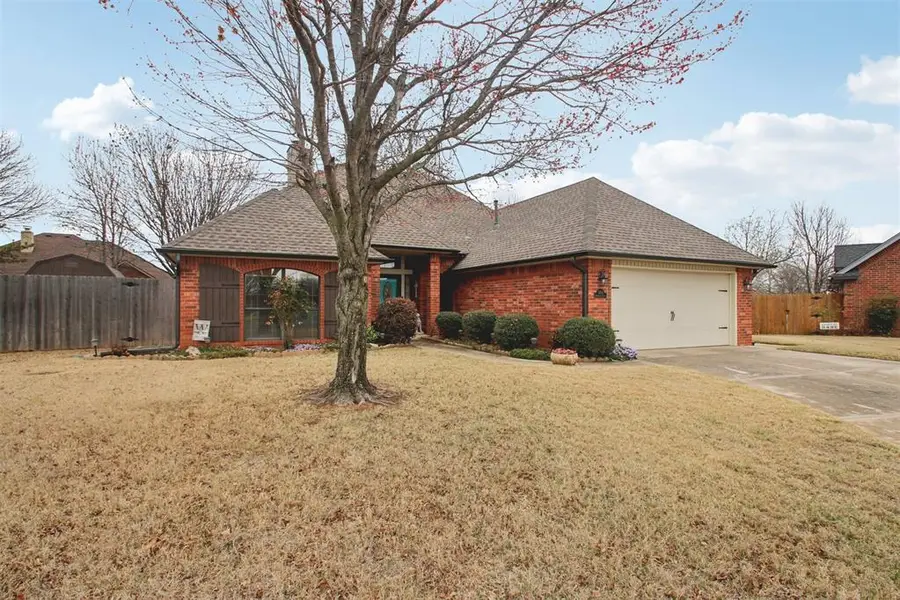 5100 Montrose Court, Norman, OK 73072 - #2