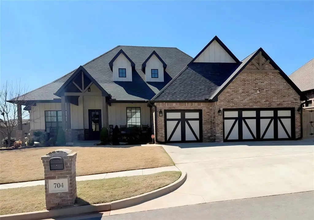 704 Maple Hill Road, Norman, OK 73069 - #1