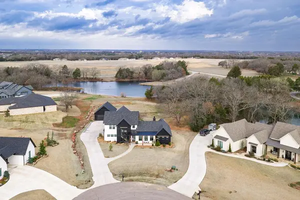 12906 Waterside Way, Shawnee, OK 74804