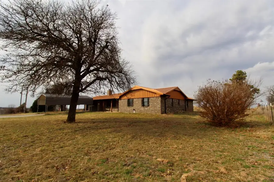 762 State Highway 17 Highway, Rush Springs, OK 73082 - #2
