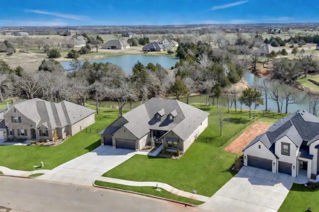 8110 Goldfinch Drive, Guthrie, OK 73044 - #1