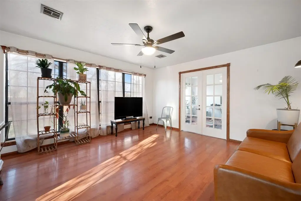 911 N Sunset Drive, Anadarko, OK 73005 - #1