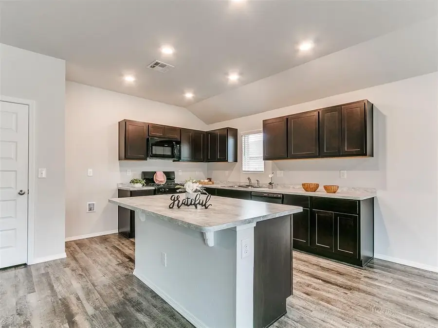 21185 River Mist Drive, Harrah, OK 73045 - #3