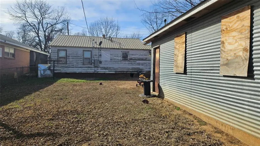 1112 N 4th Street, Duncan, OK 73533 - #2