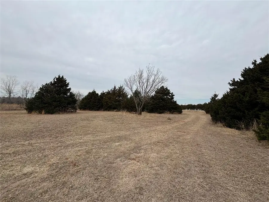 6101 W Camp Drive, Guthrie, OK 73044 - #2