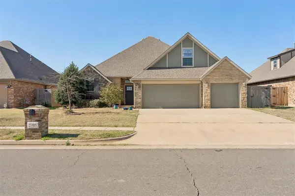 2705 Kathleens Crossing, Yukon, OK 73099