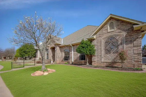 13412 Auburn Lane, Edmond, OK 73013