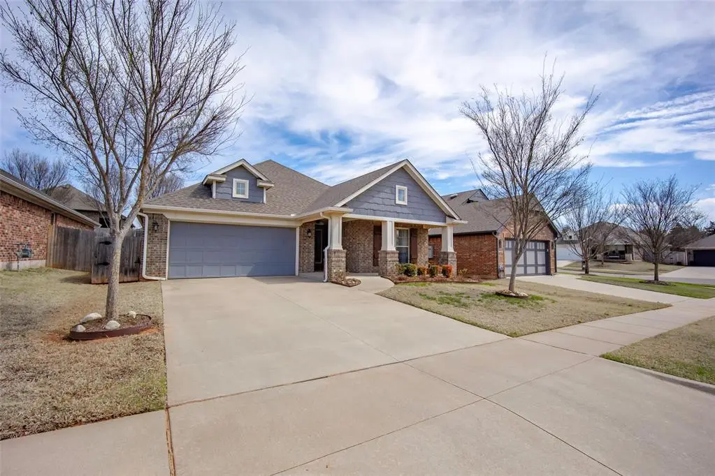 6 Carat Drive, Yukon, OK 73099 - #1