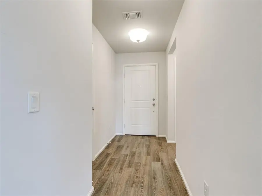 10608 NW 20th Street, Yukon, OK 73099 - #2