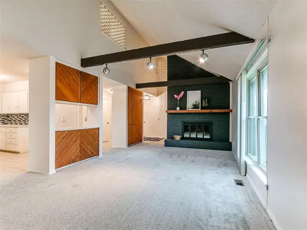 2633 N Sterling Avenue, Oklahoma City, OK 73127