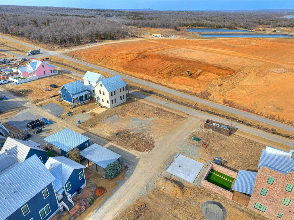 68 Boulevard, Carlton Landing, OK 74432 - #1