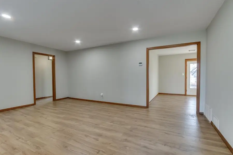 4208 NW 43rd Street, Oklahoma City, OK 73112 - #3