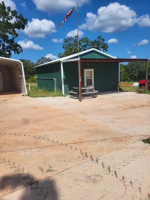 38636 Stevens Road, Wanette, OK 74878