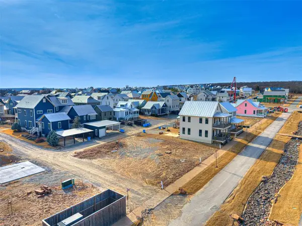 73 Water Street, Carlton Landing, OK 74432