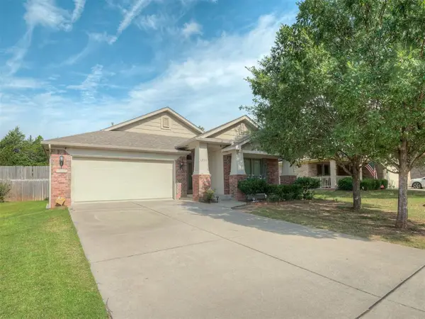 1713 Choctaw Wood Drive, Choctaw, OK 73020