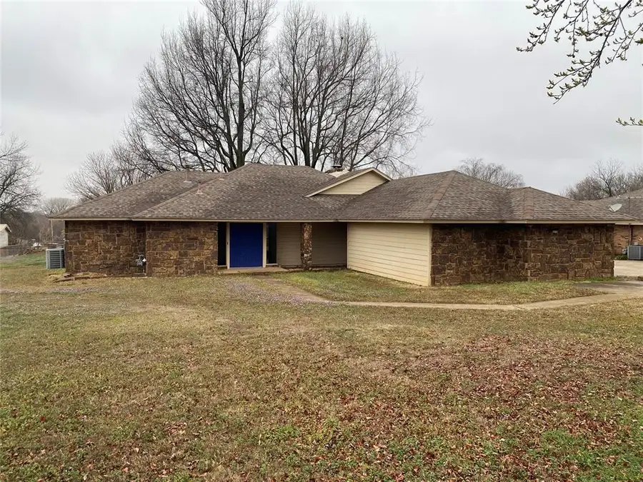 2023 N 9th Street, Purcell, OK 73080 - #2