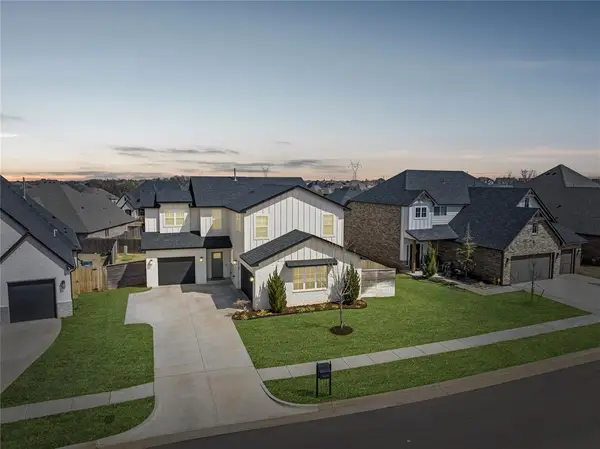 14608 Claxton Place, Yukon, OK 73099